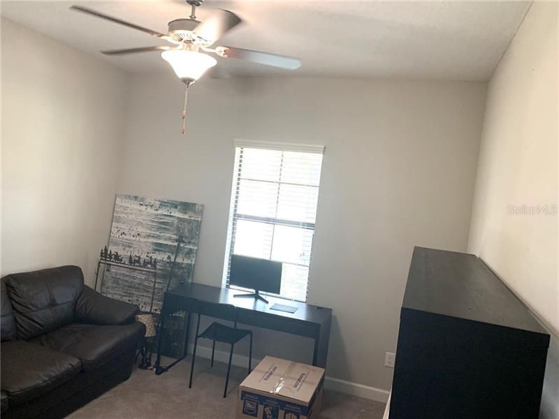 Recently Sold: $325,000 (3 beds, 2 baths, 1754 Square Feet)