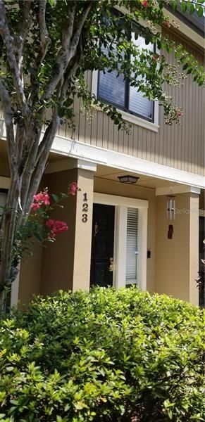 Recently Sold: $192,000 (2 beds, 2 baths, 1456 Square Feet)