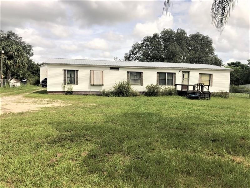 Recently Sold: $104,900 (4 beds, 3 baths, 1728 Square Feet)