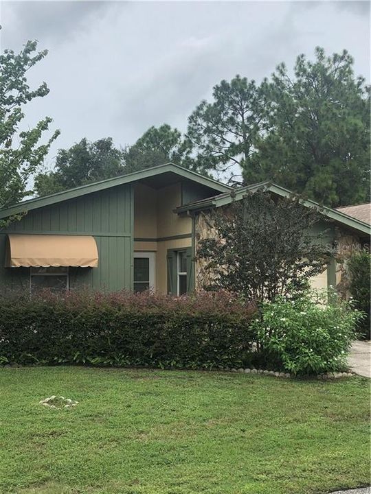 Vendido Recientemente: $159,900 (2 camas, 2 baños, 1636 Pies cuadrados)