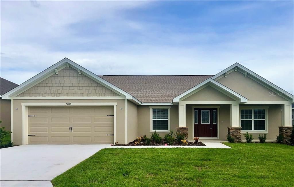 最近售出: $271,721 (4 贝兹, 2 浴室, 1878 平方英尺)