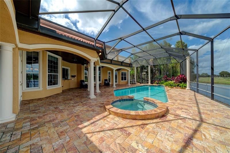 Recently Sold: $1,110,449 (4 beds, 4 baths, 3944 Square Feet)