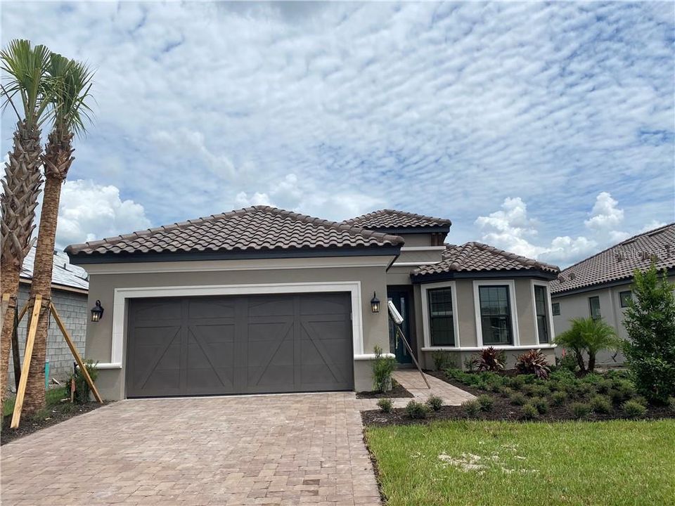 Recently Sold: $388,769 (2 beds, 2 baths, 2135 Square Feet)