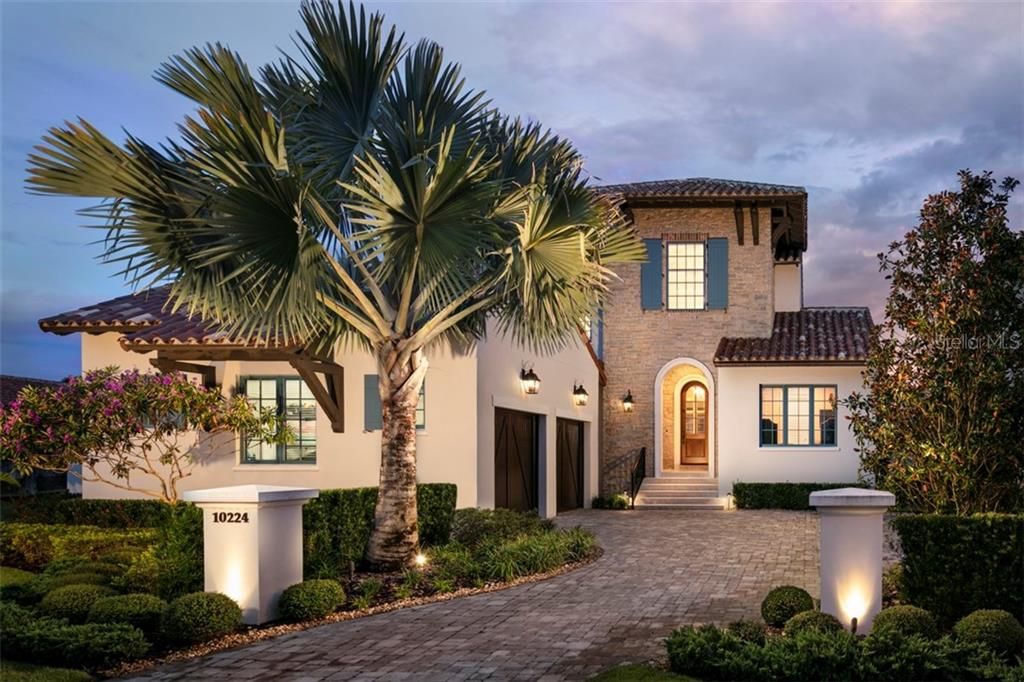 Recently Sold: $2,850,000 (5 beds, 4 baths, 3753 Square Feet)