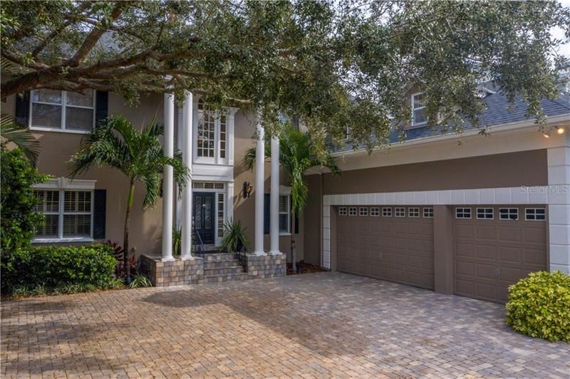 Recently Sold: $1,200,000 (4 beds, 4 baths, 3876 Square Feet)