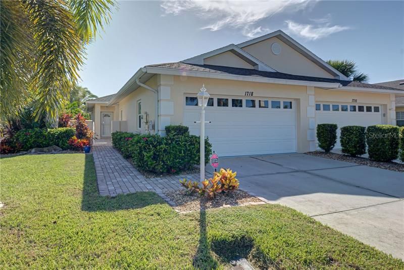 Wow...welcome to your new Venice home!  All the work has been done so you can just move right in and start your Florida adventure.