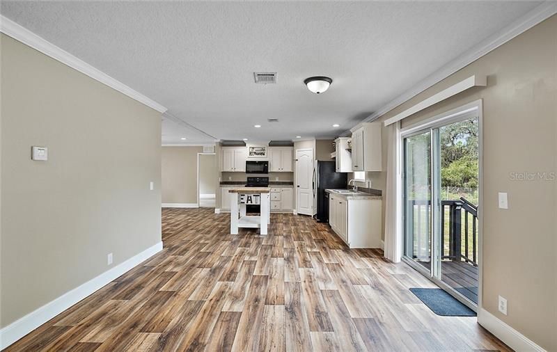 Kitchen / Dining Room