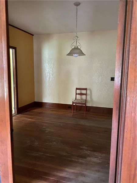 Vendido Recientemente: $130,000 (3 camas, 2 baños, 1536 Pies cuadrados)