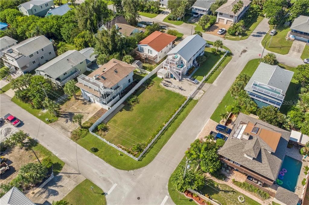 Недавно продано: $174,000 (0.11 acres)