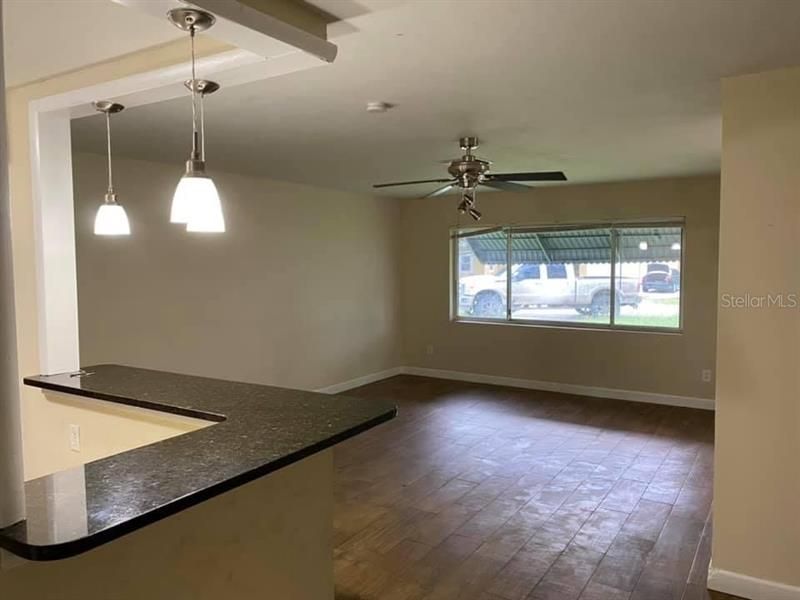 Recently Rented: $1,275 (2 beds, 2 baths, 1112 Square Feet)