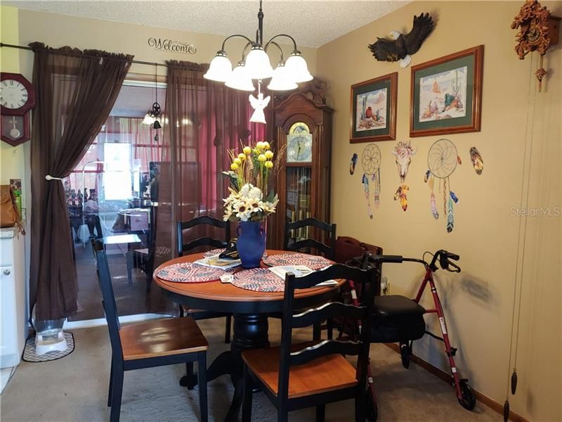 Recently Sold: $113,000 (2 beds, 2 baths, 864 Square Feet)