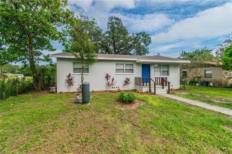 Recently Sold: $159,000 (3 beds, 1 baths, 1000 Square Feet)