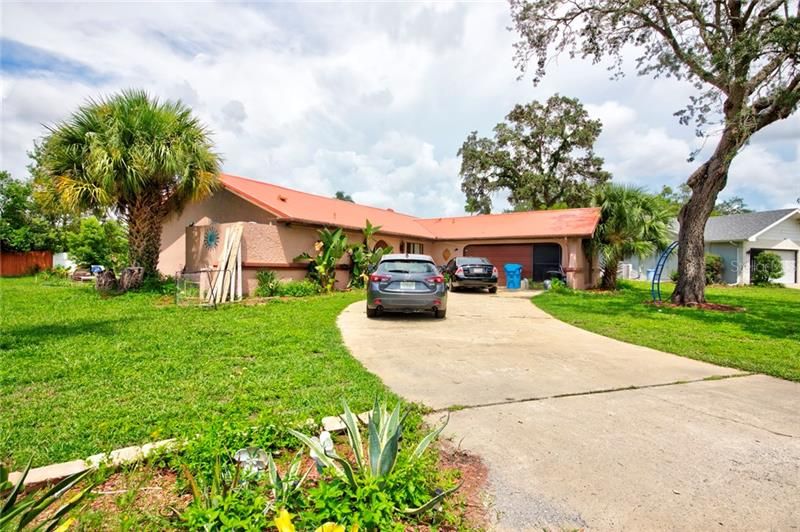 Recently Sold: $169,500 (3 beds, 2 baths, 1596 Square Feet)