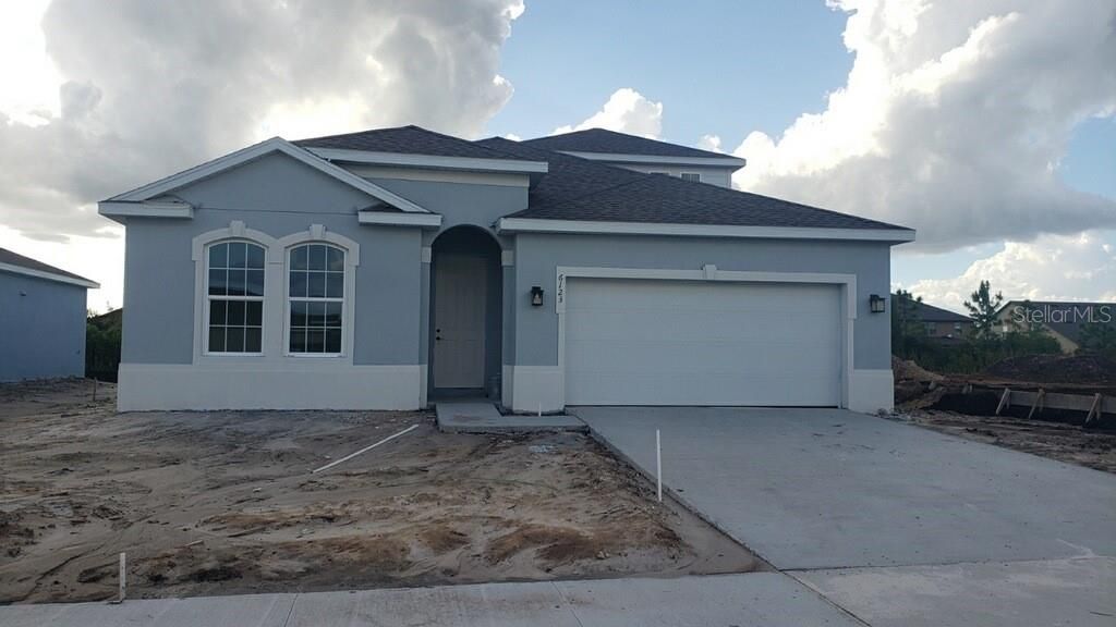 Recently Sold: $301,790 (3 beds, 2 baths, 2034 Square Feet)