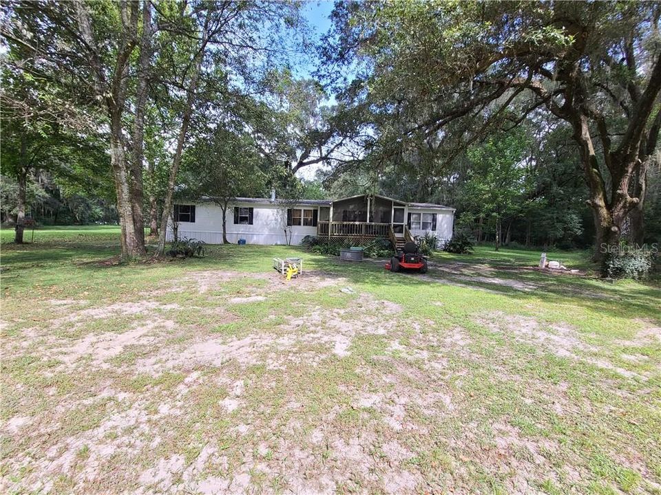 Recently Sold: $199,900 (4 beds, 2 baths, 2356 Square Feet)