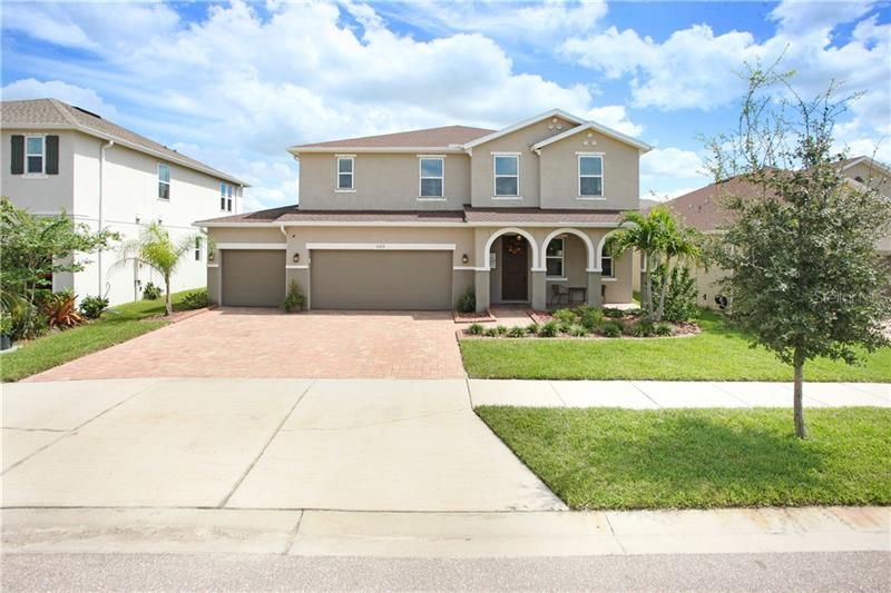 Recently Sold: $419,900 (4 beds, 2 baths, 3050 Square Feet)