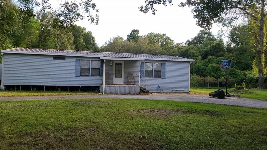 Recently Sold: $82,900 (3 beds, 2 baths, 1352 Square Feet)