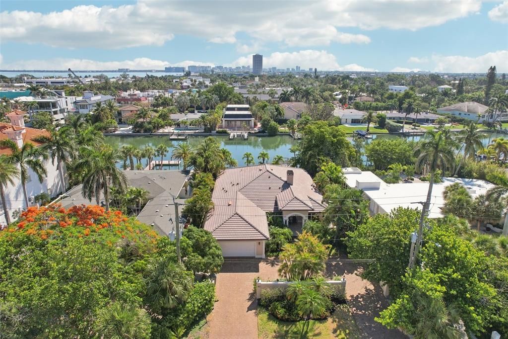 For Rent: $26,250 (3 beds, 3 baths, 3462 Square Feet)