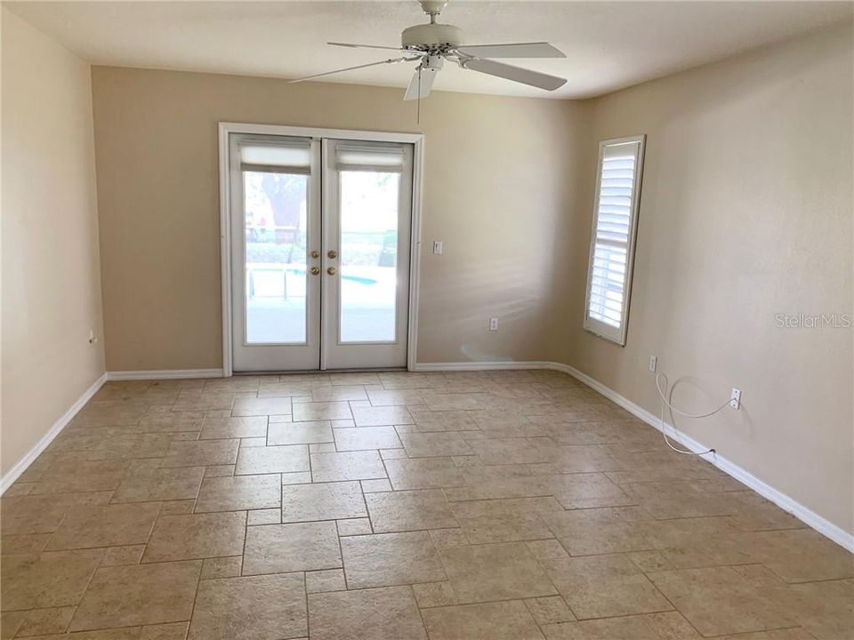 Recently Rented: $2,200 (3 beds, 2 baths, 2149 Square Feet)