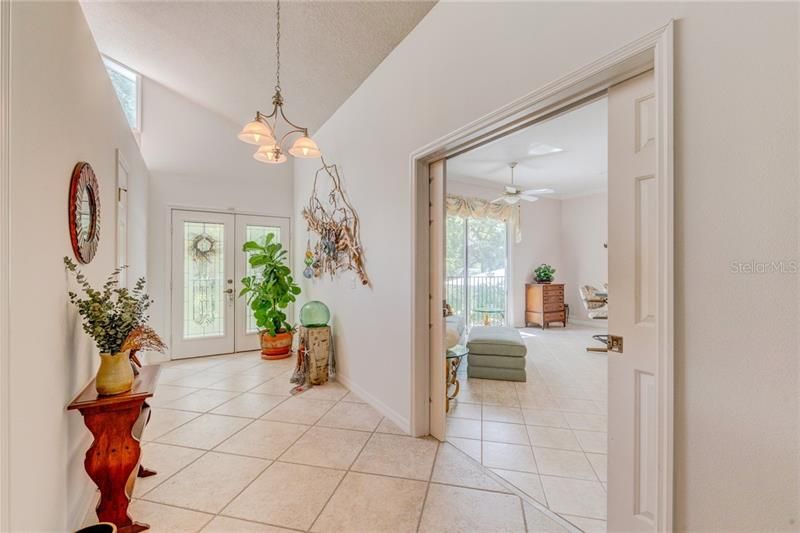 Recently Sold: $575,000 (3 beds, 3 baths, 4425 Square Feet)