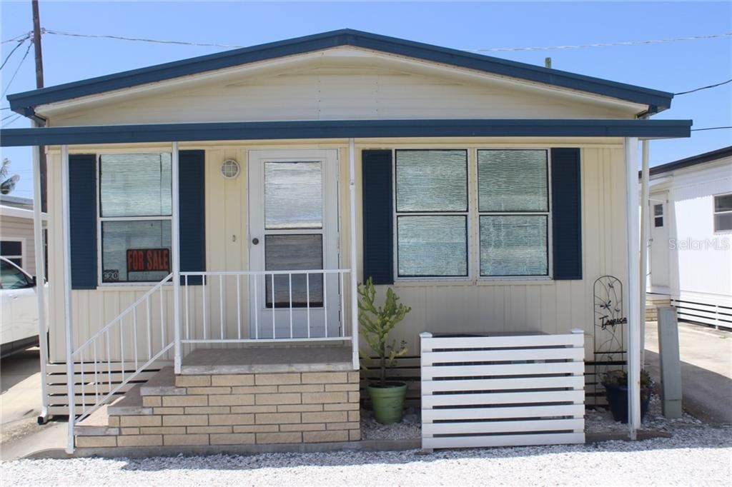 Recently Sold: $149,900 (1 beds, 1 baths, 640 Square Feet)