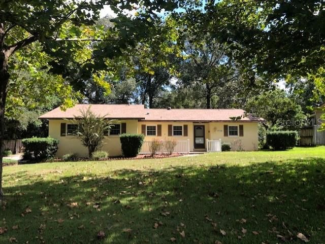 Recently Sold: $169,900 (3 beds, 2 baths, 1347 Square Feet)