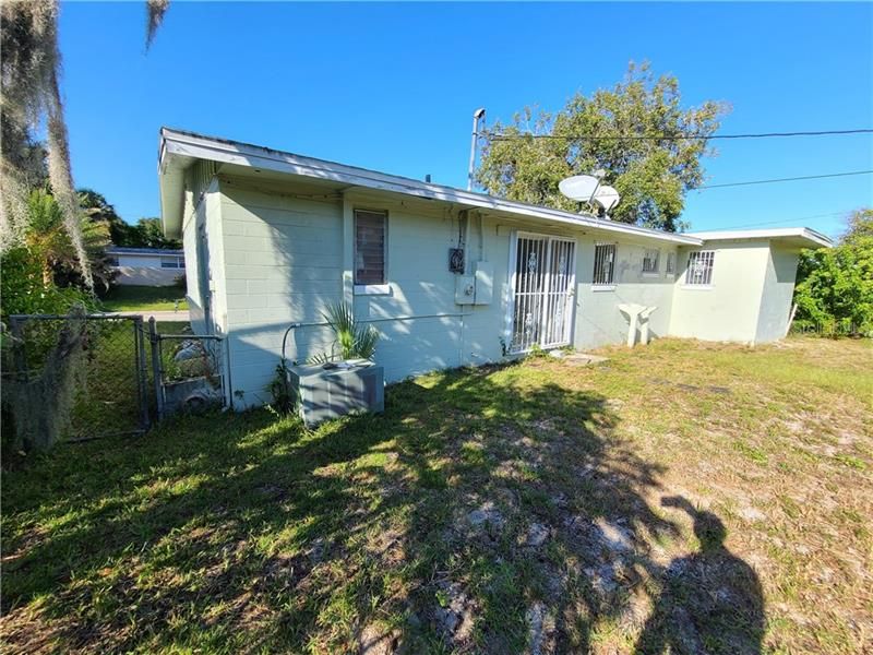Recently Sold: $85,000 (3 beds, 1 baths, 1060 Square Feet)