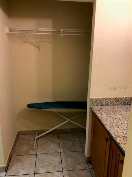 Recently Rented: $800 (1 beds, 1 baths, 312 Square Feet)
