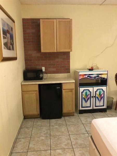 Recently Rented: $800 (1 beds, 1 baths, 312 Square Feet)