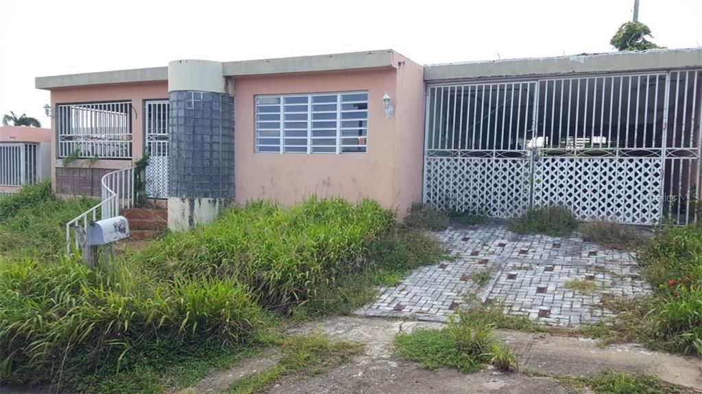 Vendido Recientemente: $93,000 (3 camas, 2 baños, 1300 Pies cuadrados)