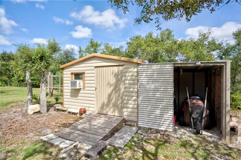 Recently Sold: $309,000 (3 beds, 2 baths, 2193 Square Feet)