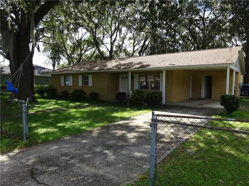 Recently Sold: $155,000 (3 beds, 1 baths, 1140 Square Feet)