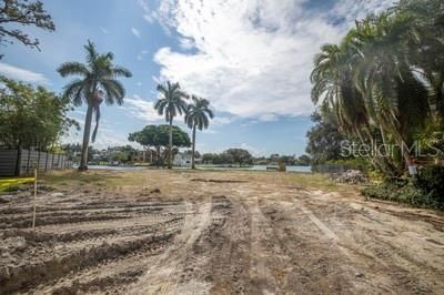 Recently Sold: $1,650,000 (0.23 acres)