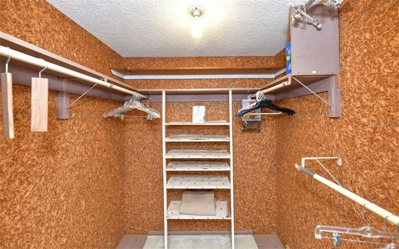 Vendido Recientemente: $249,000 (1 camas, 1 baños, 747 Pies cuadrados)