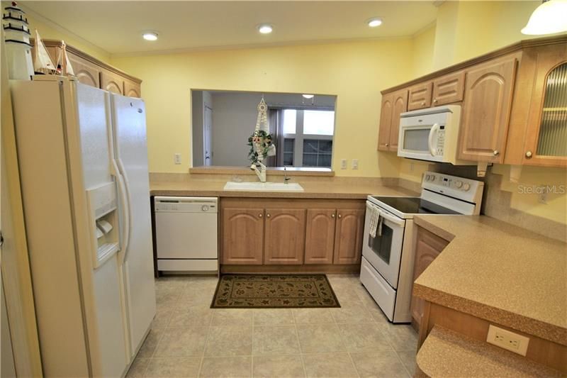 Recently Sold: $135,000 (2 beds, 2 baths, 1456 Square Feet)