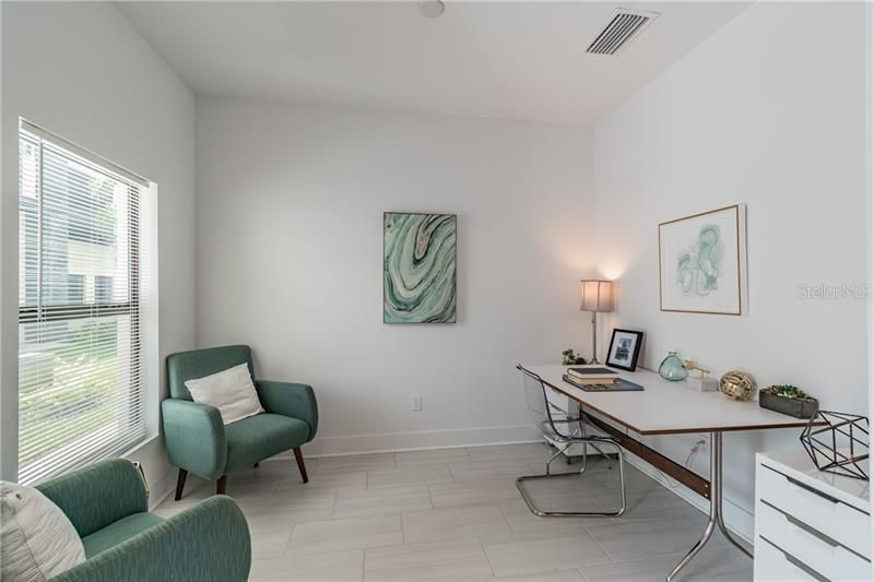 Recently Sold: $449,000 (2 beds, 2 baths, 1784 Square Feet)