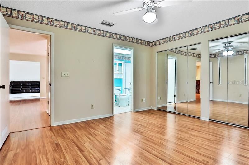 Recently Sold: $169,000 (2 beds, 2 baths, 1686 Square Feet)