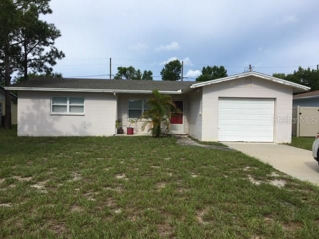 Recently Sold: $190,000 (2 beds, 1 baths, 944 Square Feet)