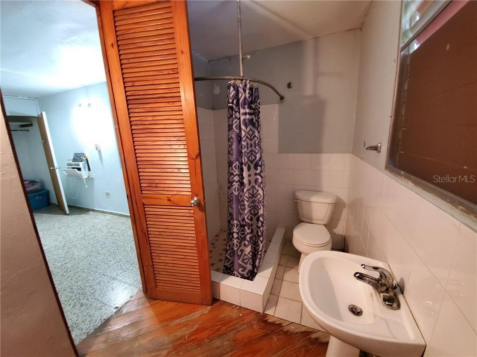 Vendido Recientemente: $124,900 (4 camas, 2 baños, 1792 Pies cuadrados)