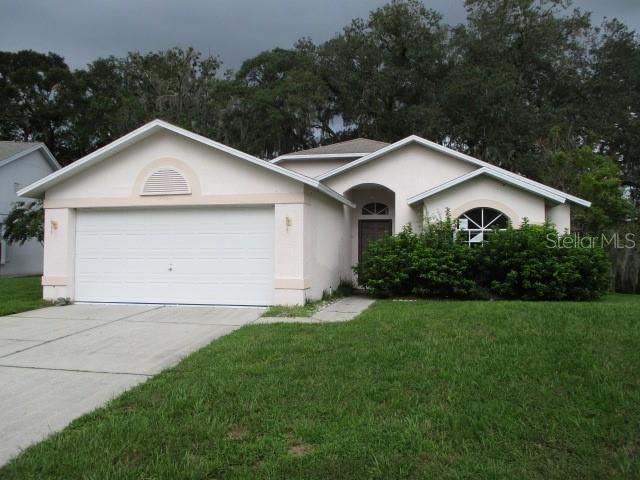 Recently Sold: $140,000 (3 beds, 2 baths, 1349 Square Feet)