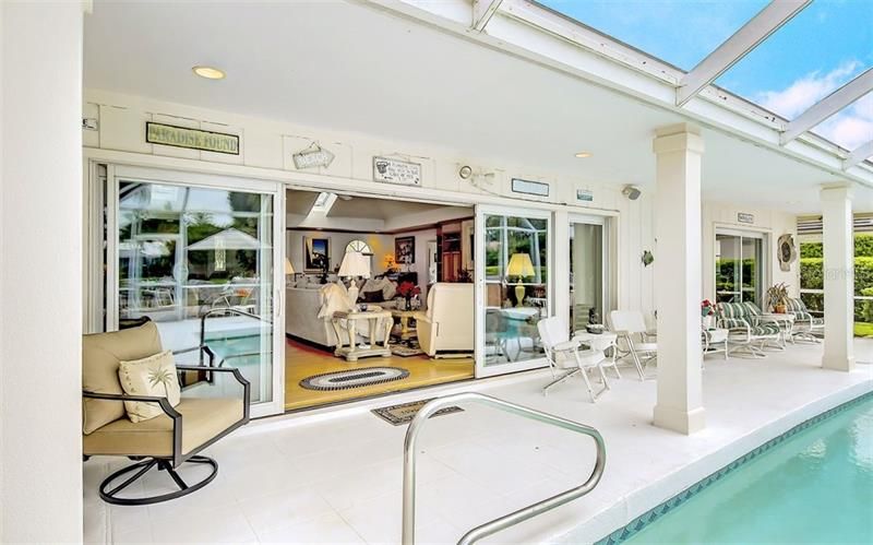 Recently Sold: $1,950,000 (3 beds, 2 baths, 2816 Square Feet)