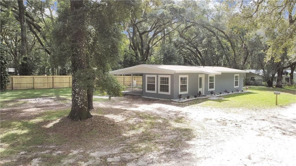 Recently Sold: $169,000 (2 beds, 2 baths, 1138 Square Feet)
