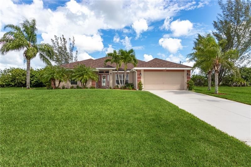 Recently Sold: $339,000 (4 beds, 3 baths, 2104 Square Feet)