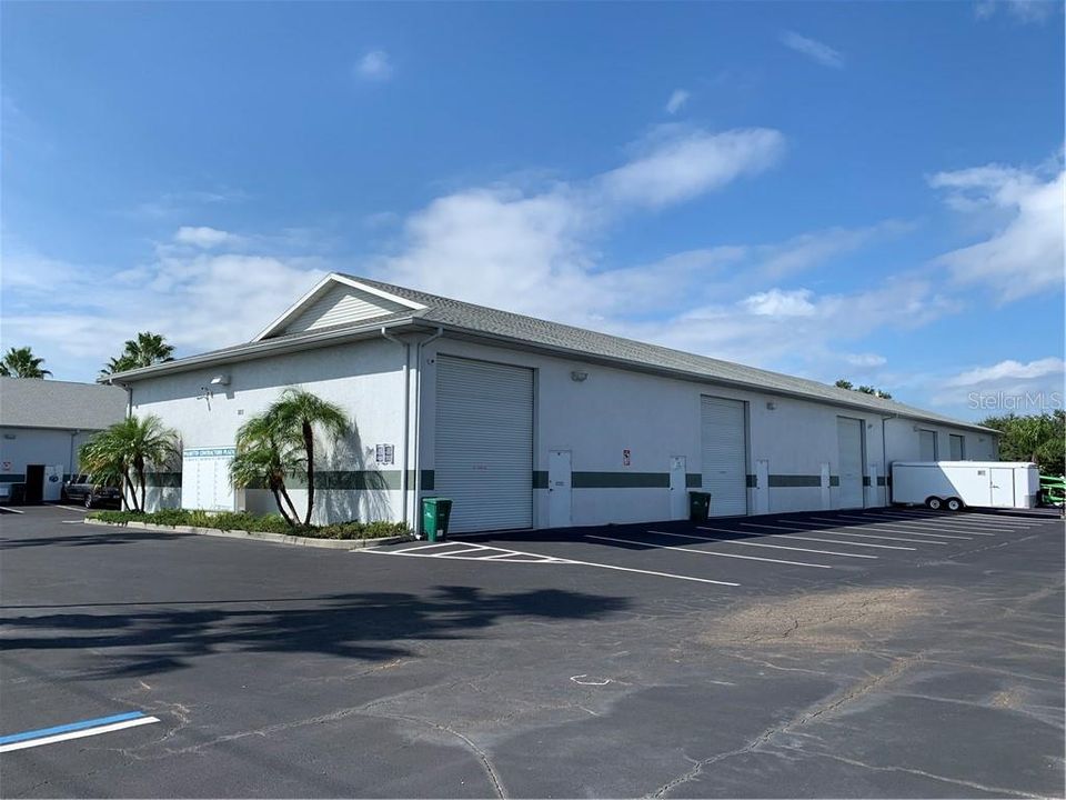 Recently Sold: $1,900 (0 beds, 0 baths, 0 Square Feet)