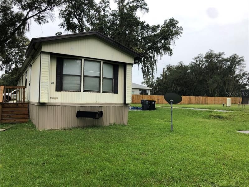 Recently Sold: $105,000 (2 beds, 2 baths, 792 Square Feet)