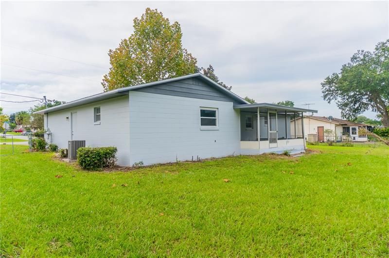 Recently Sold: $158,900 (2 beds, 2 baths, 1209 Square Feet)