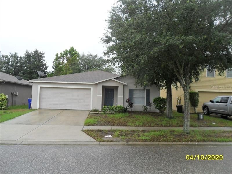 Recently Rented: $1,695 (4 beds, 2 baths, 1950 Square Feet)