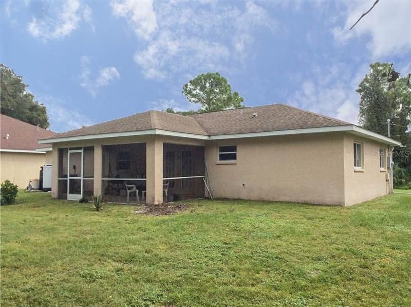 Recently Sold: $209,900 (3 beds, 2 baths, 1372 Square Feet)