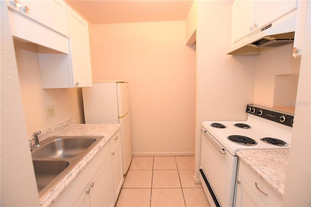 Recently Rented: $750 (1 beds, 1 baths, 600 Square Feet)