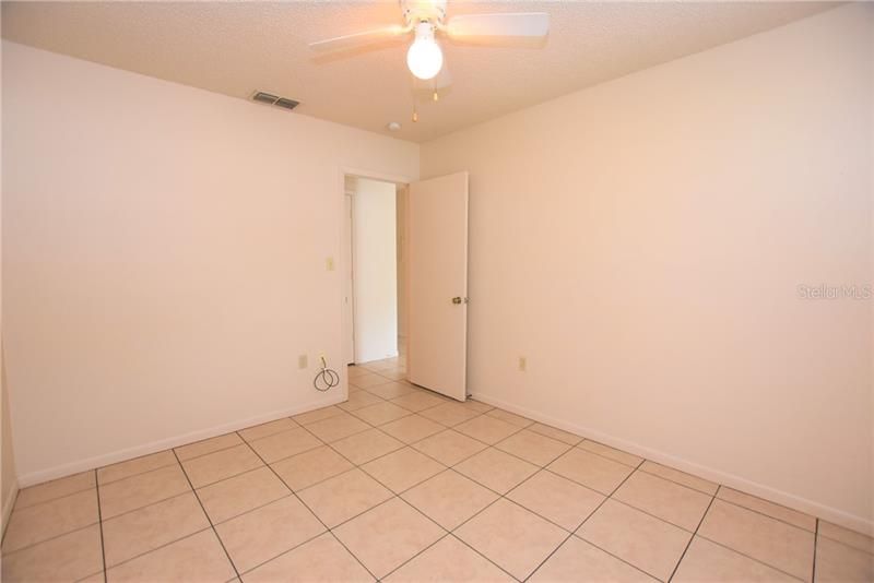 Recently Rented: $750 (1 beds, 1 baths, 600 Square Feet)